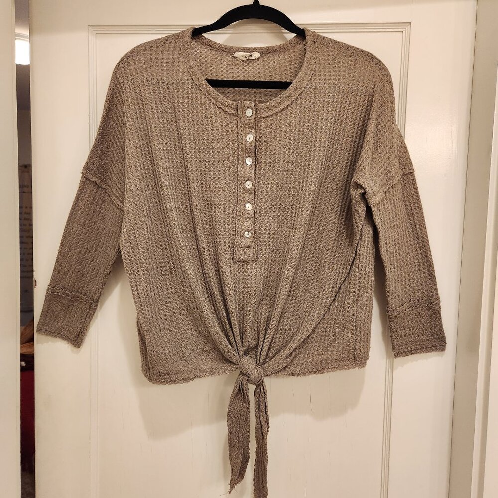 In Loom Waffle Knit Henley Blouse – Cozy & Casual